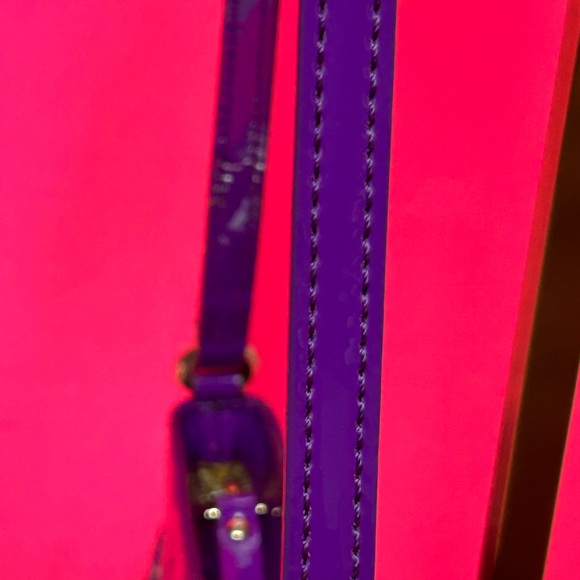 Kate Spade New York Purple Patent Circle-Embossed Shoulder Bag Approx. 9.5 x 5.5 - Picture 13 of 13
